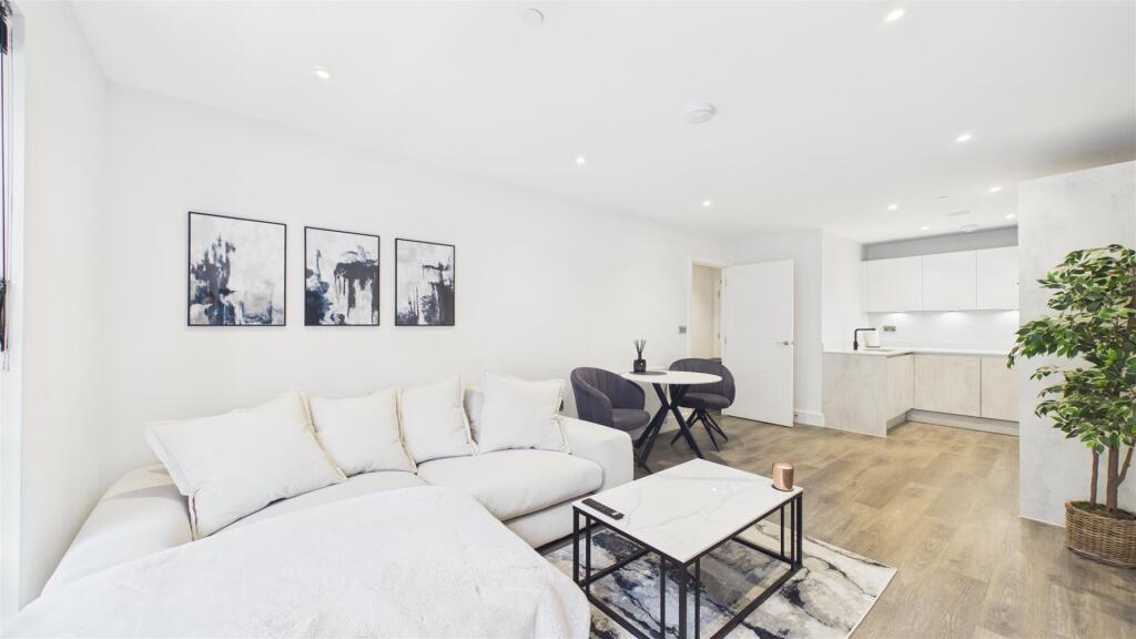 Apartment in East Hertfordshire, Folly Island, Hertford