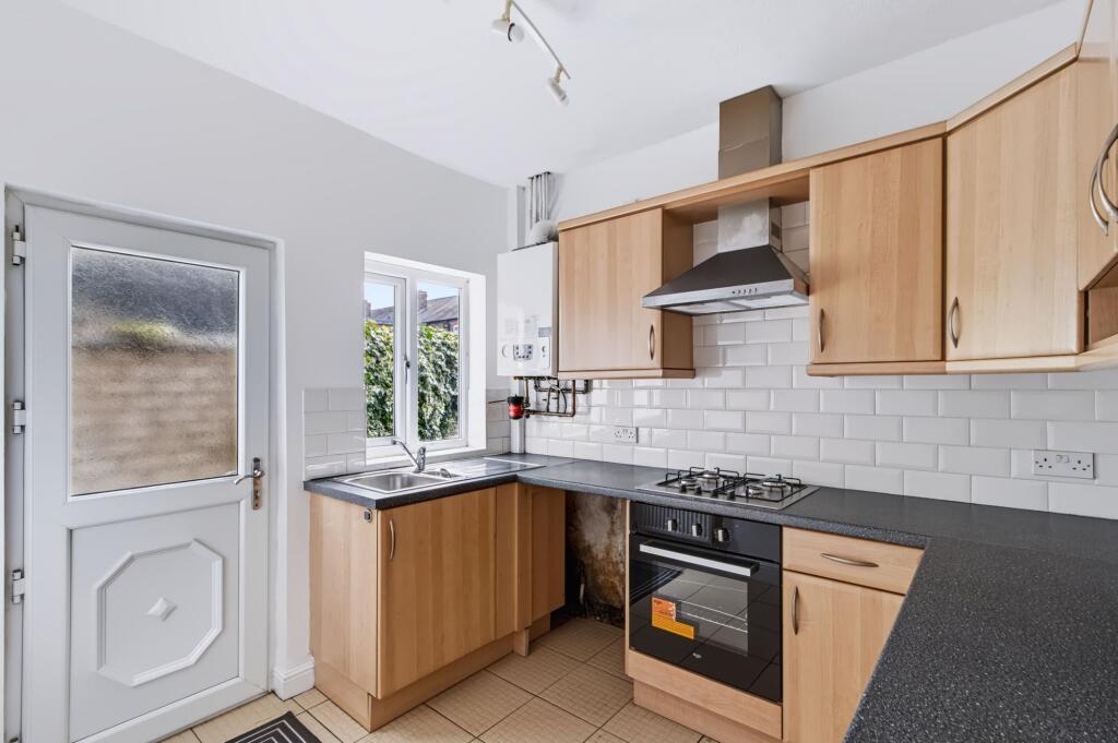 House in Warrington, Howley Quay, Howley - More