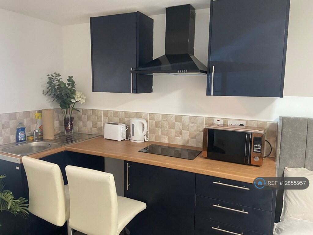 Main image of property: Wavertree Road, Liverpool, L7