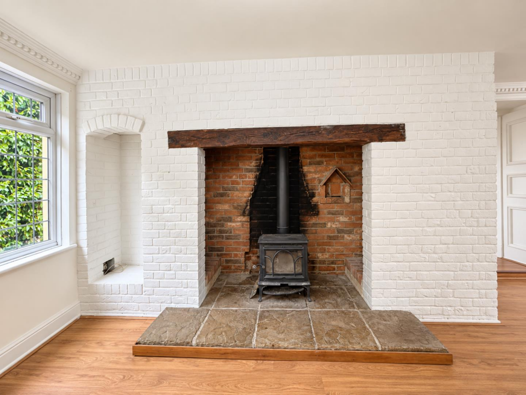 House in Ipswich - View 4