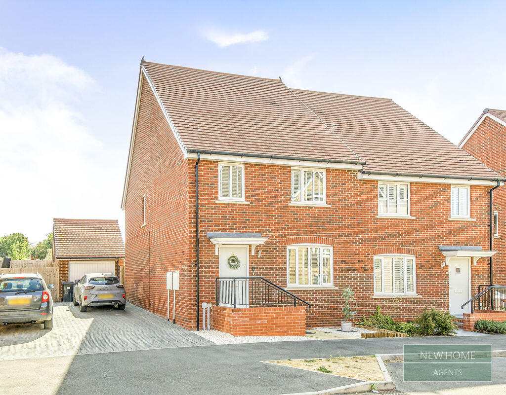 Main image of property: Rochester Avenue , Sawbridgeworth, CM21 0FN