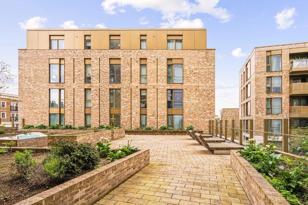 Main image of property: Stockwell Road, Stockwell