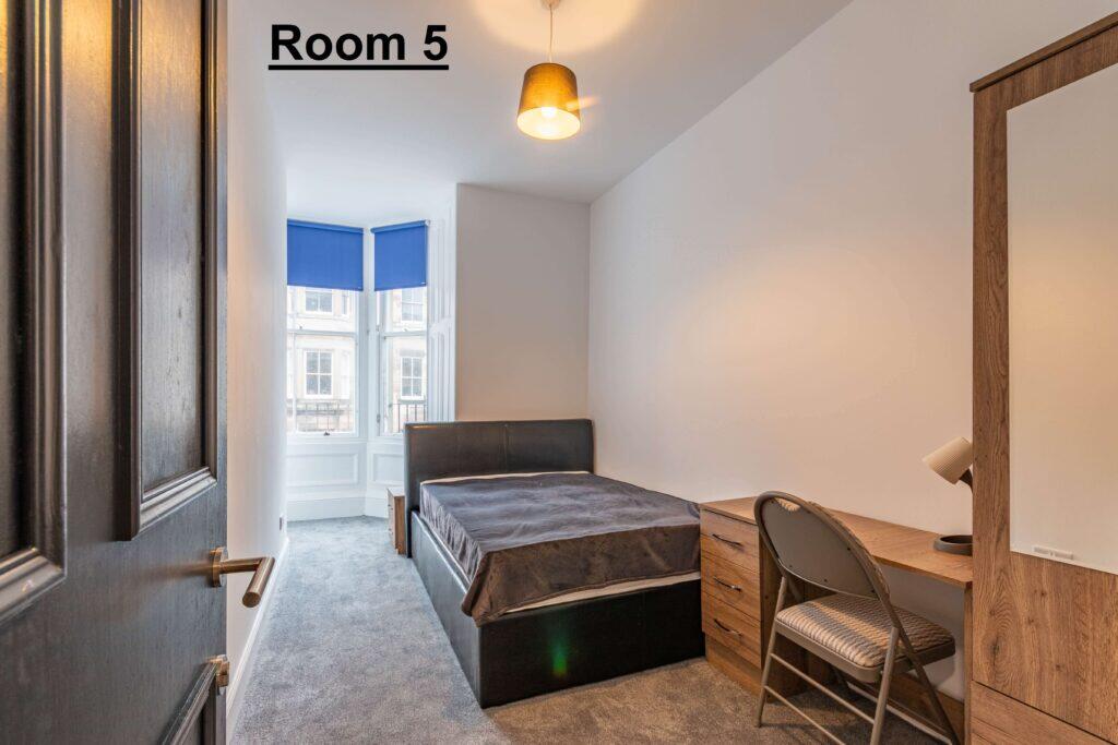 Main image of property: 60P Bernard Terrace, Edinburgh, EH8 9NU