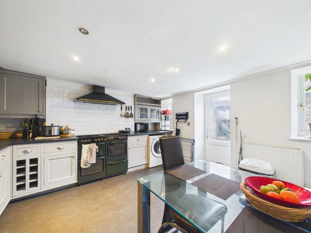 House in Torquay - View 5