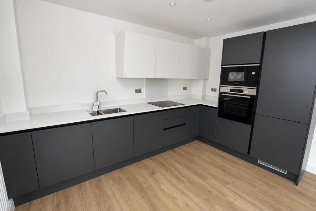 Apartment in Canterbury - View 4