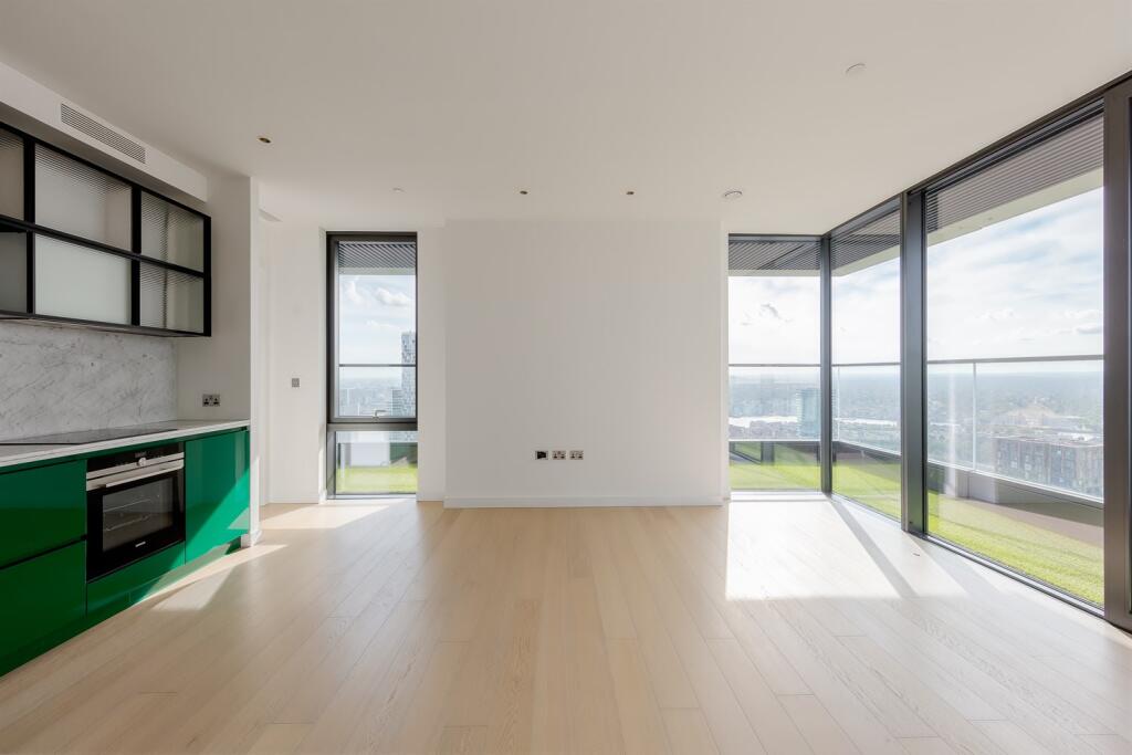 Main image of property: Bagshaw Building, Wards Place, E14