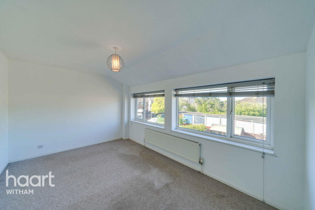 Anchor Road, Tiptree photo 4
