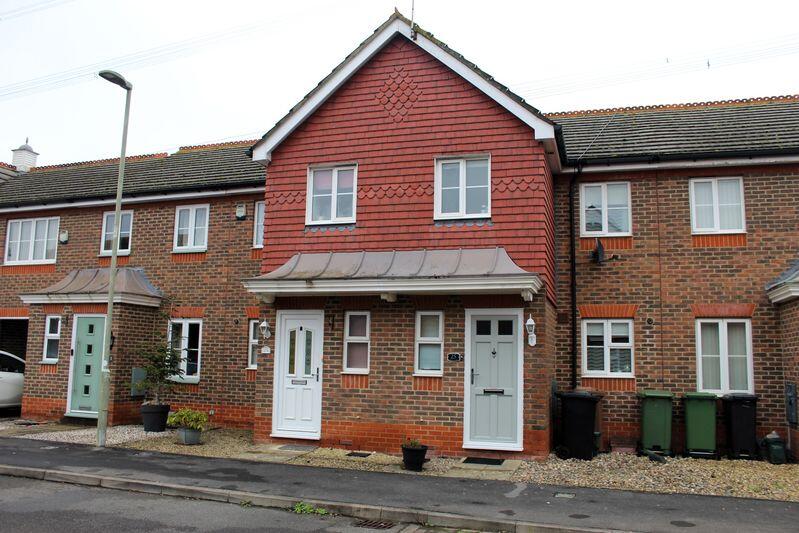 Main image of property: 2 BED WITH EN-SUITE & GARAGE ON LADYGROVE 