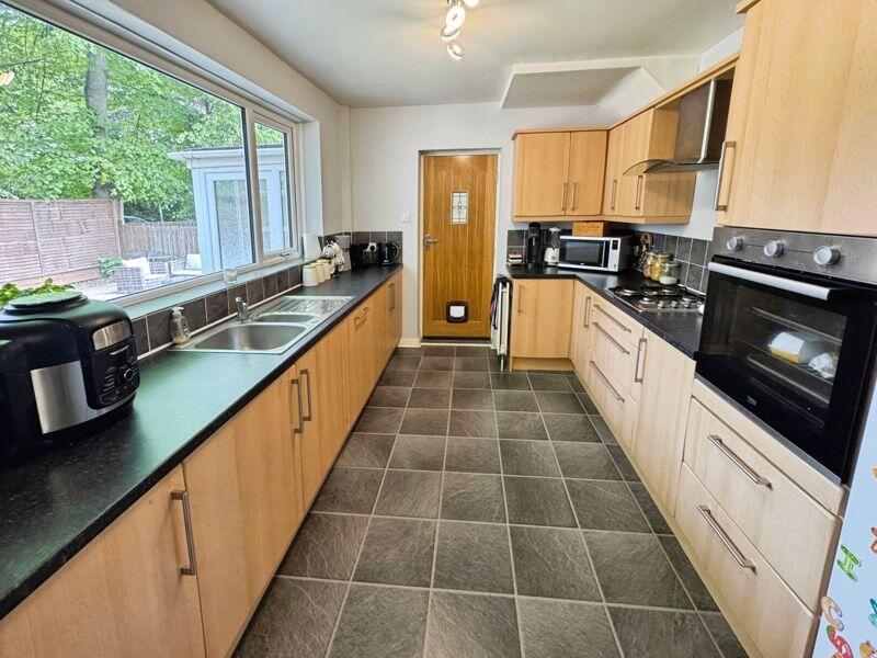 House in Gateshead, Ryton - View 4