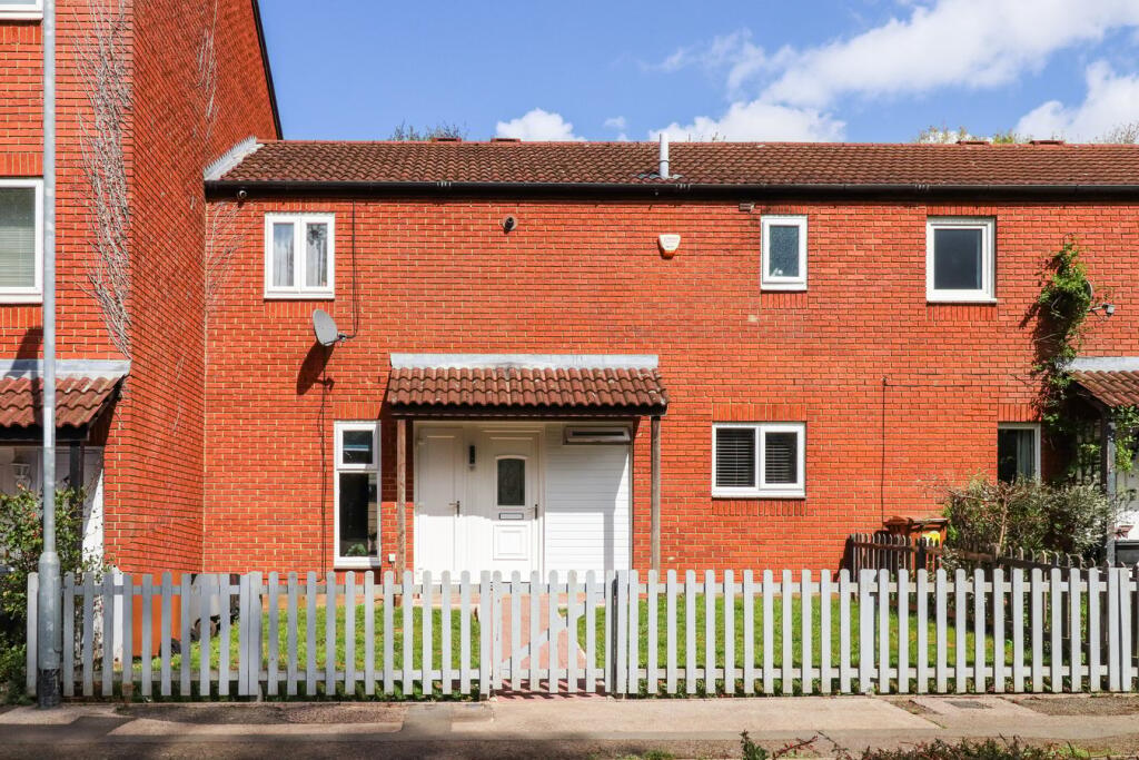 Main image of property: Plantagenet Square, Northampton, NN4