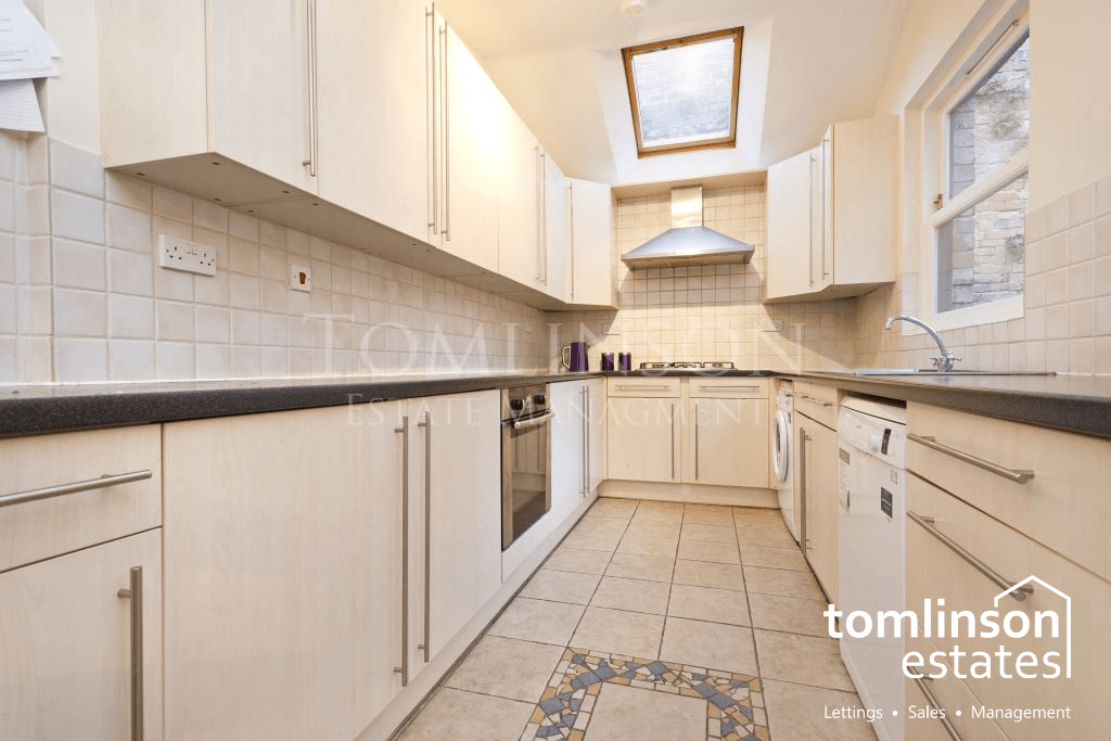 House in Nottingham - View 2