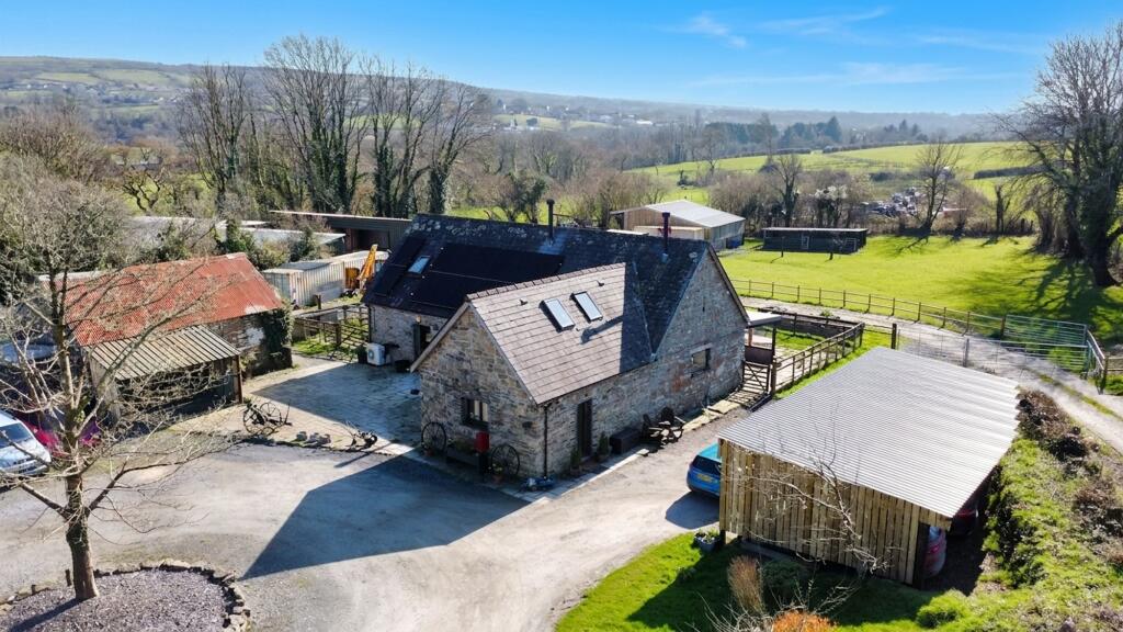 Main image of property: Ponthenry, Llanelli, SA15