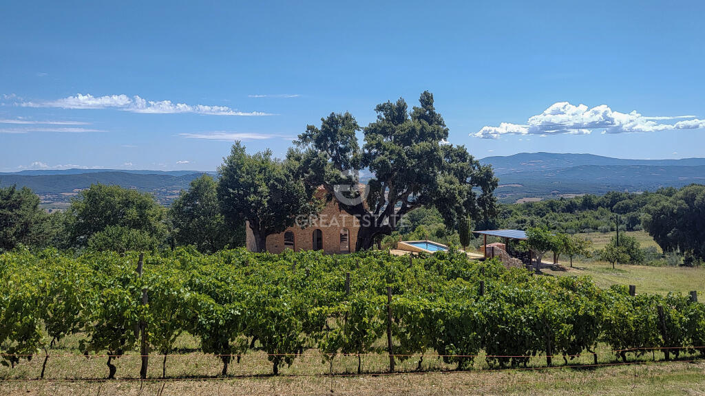 Main image of property: Tuscany, Grosseto, Roccastrada