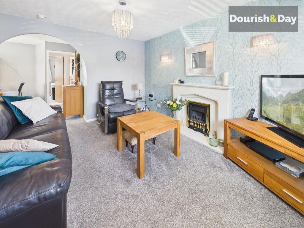 House in Stoke-on-Trent - More