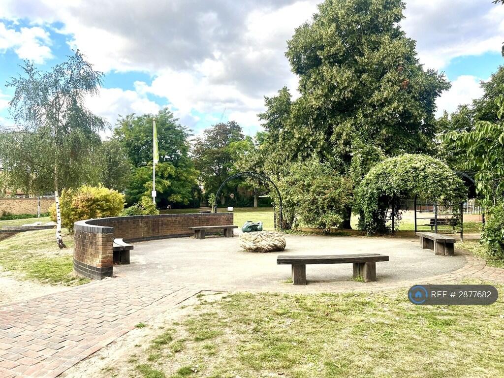 Property photo 8