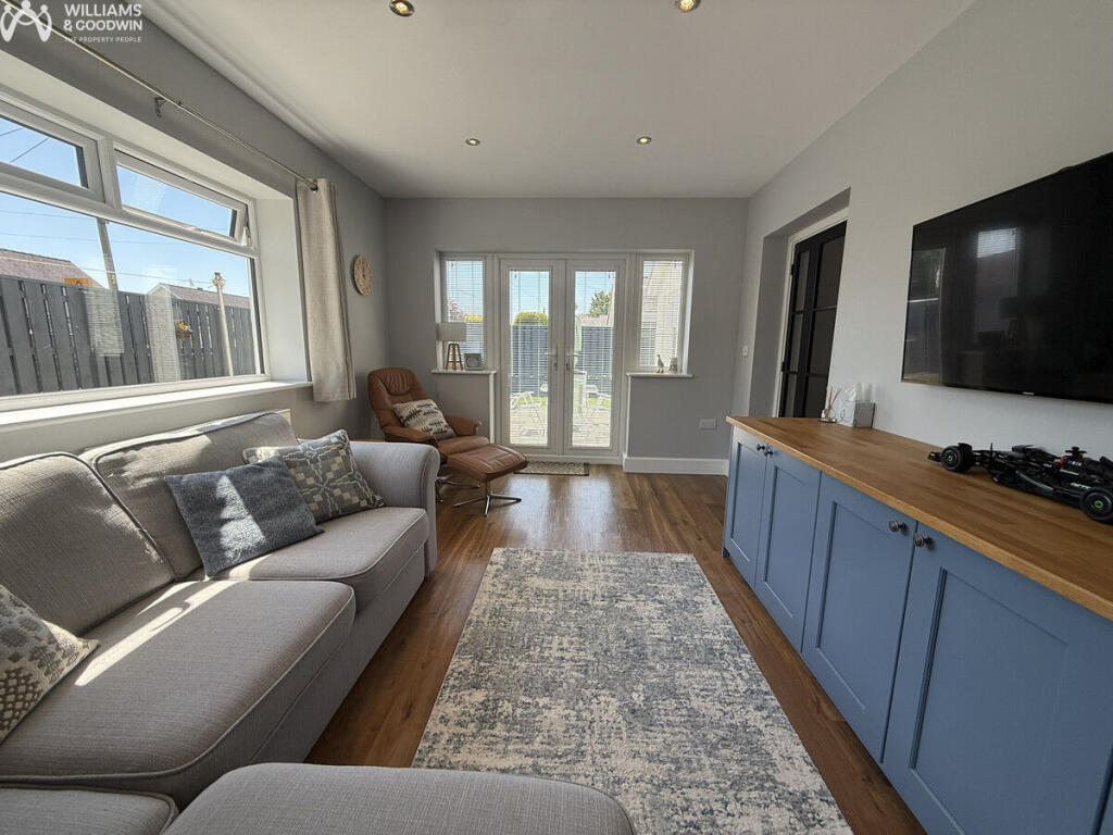 House in Llangaffo, Rhosyr - View 3
