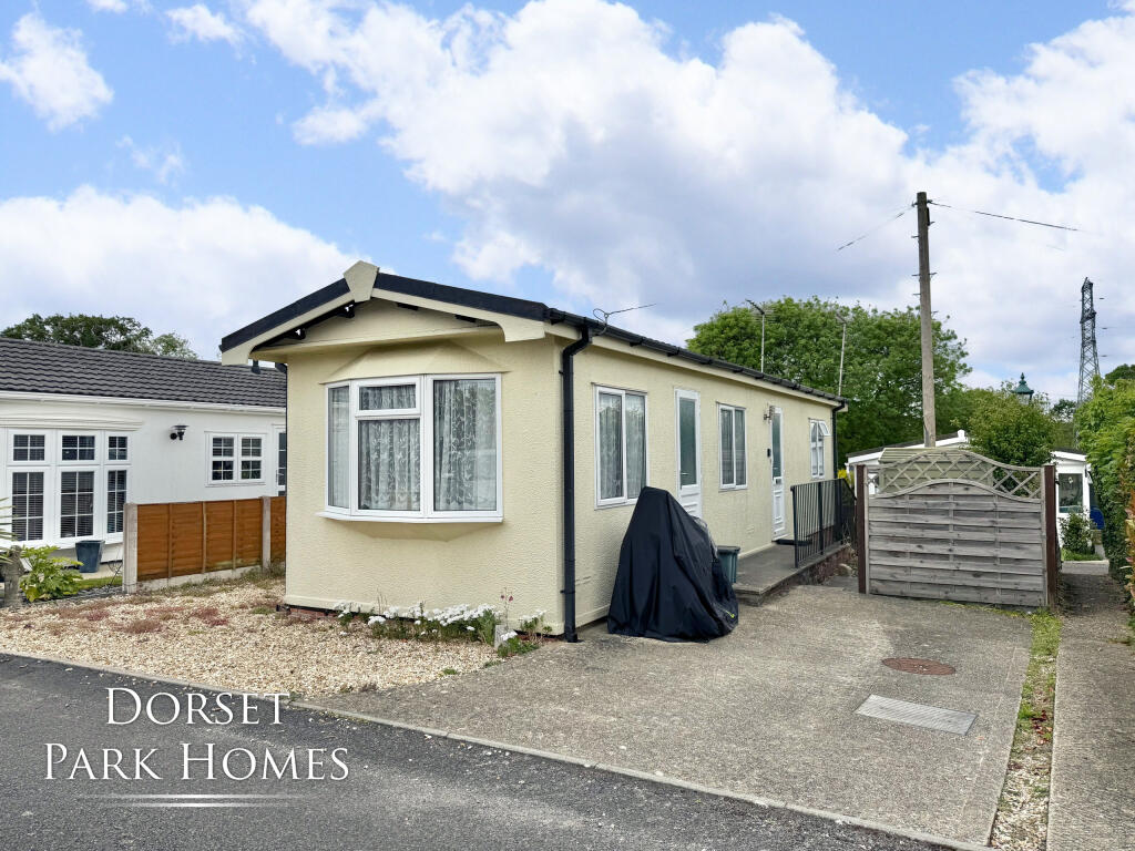 Main image of property: Oaktree Park, St Leonards, Ringwood, BH24