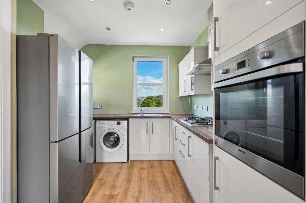 Apartment in Falkirk, Stirling - View 4