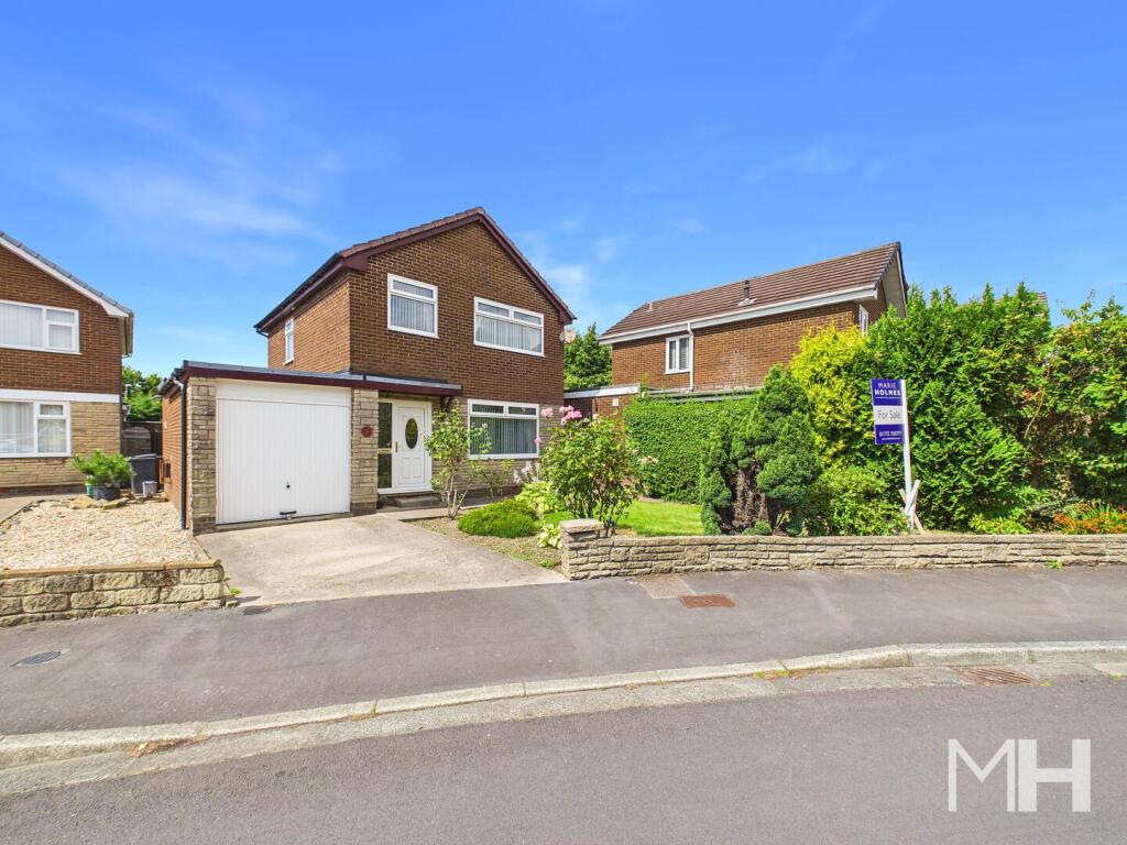 Main image of property: Manor Lane, Penwortham, Preston