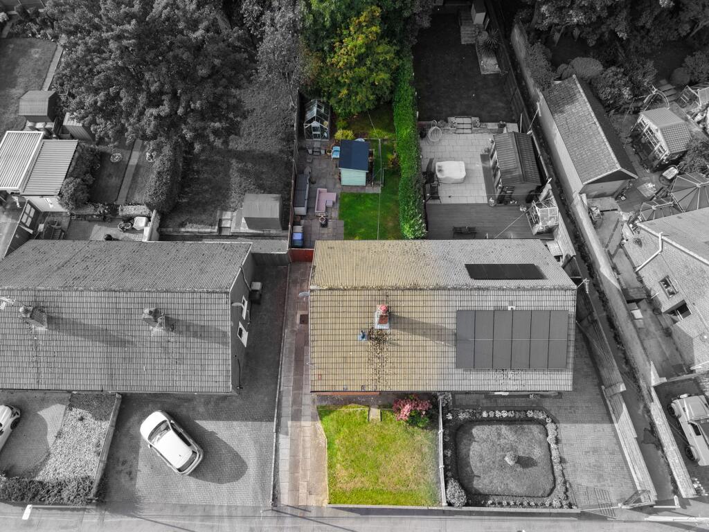 House in Stoke-on-Trent - View 2