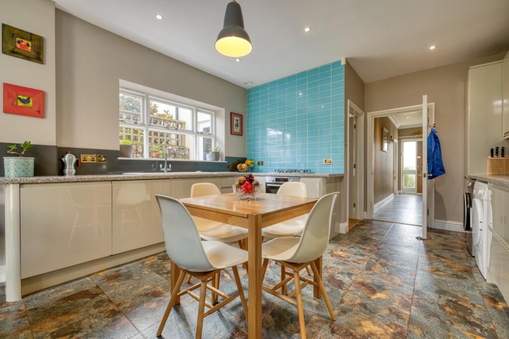 Additional image 7 of Priorygate Court, Castle Cary, Somerset, BA7