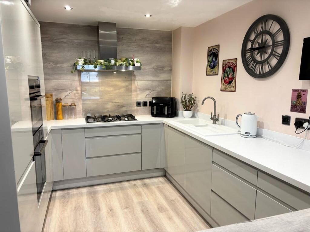 House in Reading - View 2