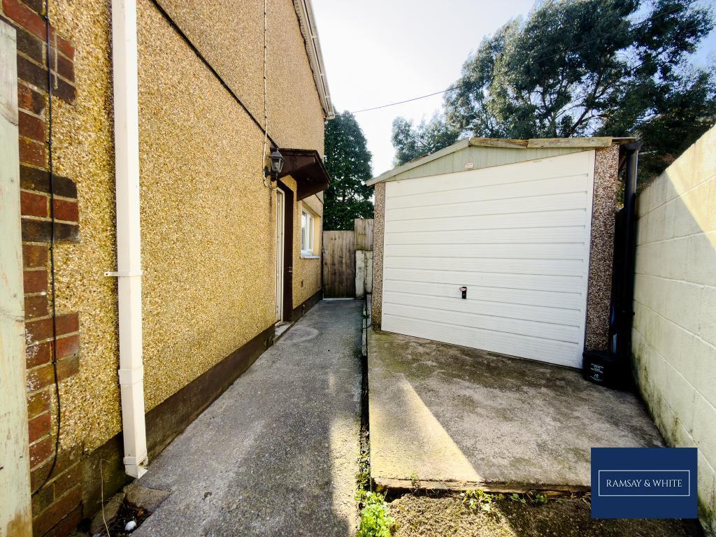 Trefelin, Aberdare, CF44 8LD photo 2
