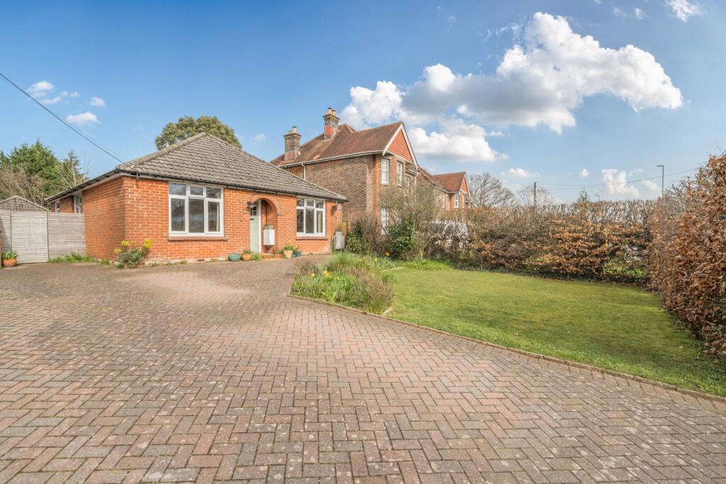 Main image of property: Fair Oak Road, Eastleigh, Hampshire, SO50