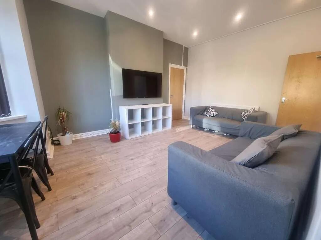 Main image of property: 152 School Road, Crookesmoor, S10 1GL