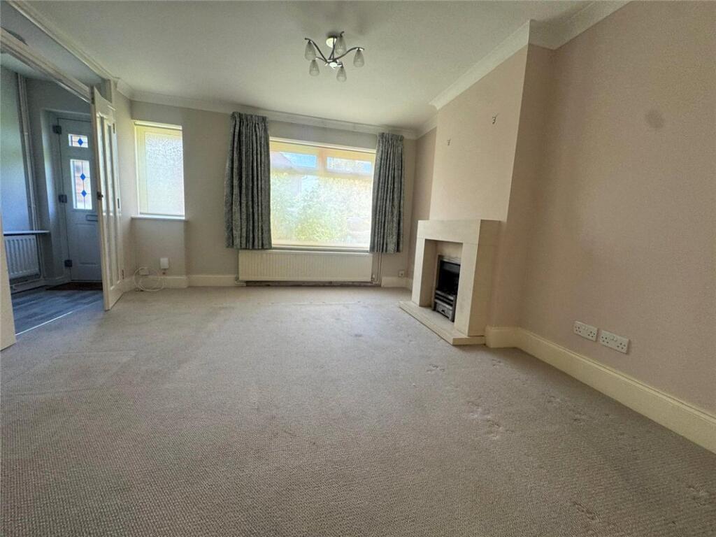 House in Bromley - View 3