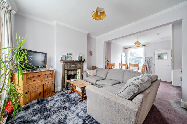 Harpsden Road, Henley-On-Thames - View 2