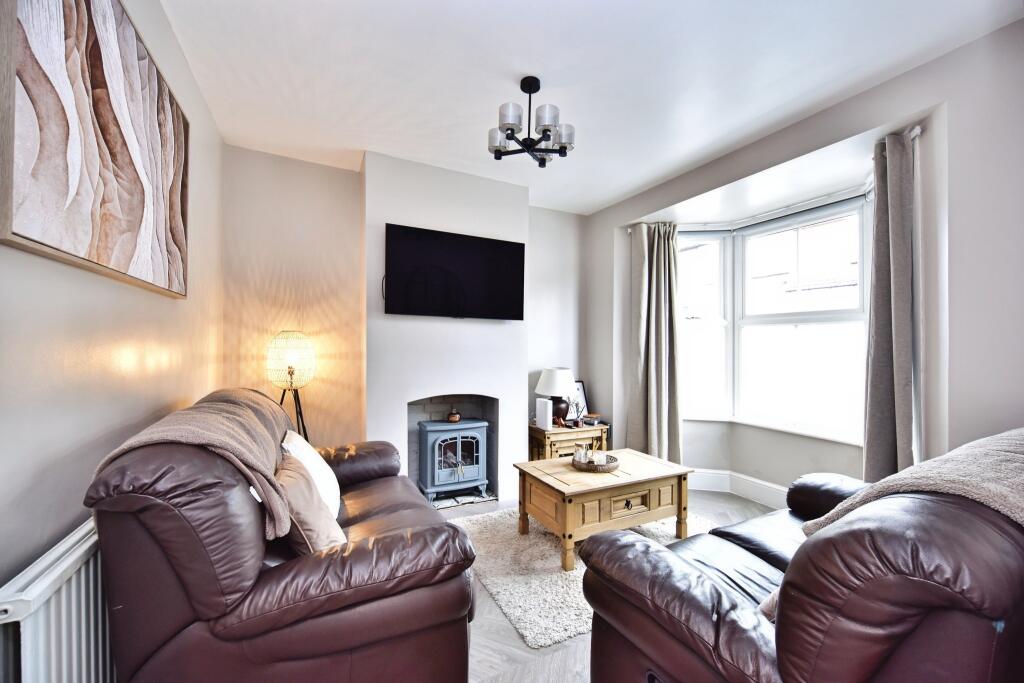 House in Gillingham, Twydall - View 2