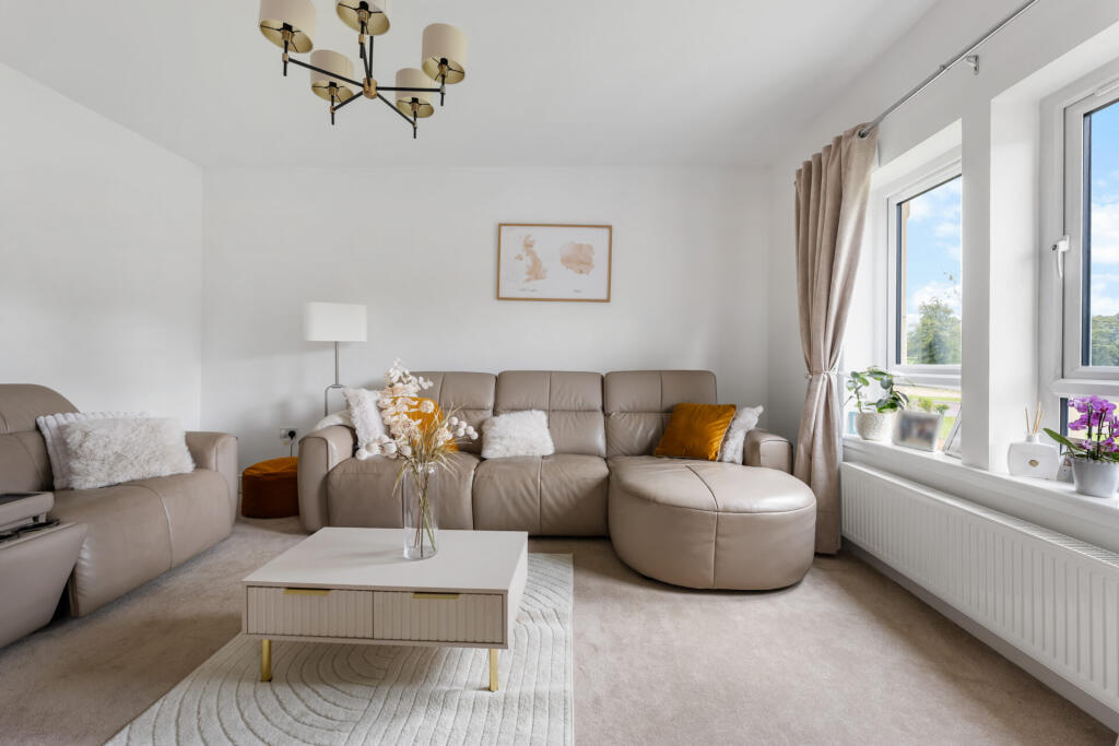 House in Kilmarnock - View 2