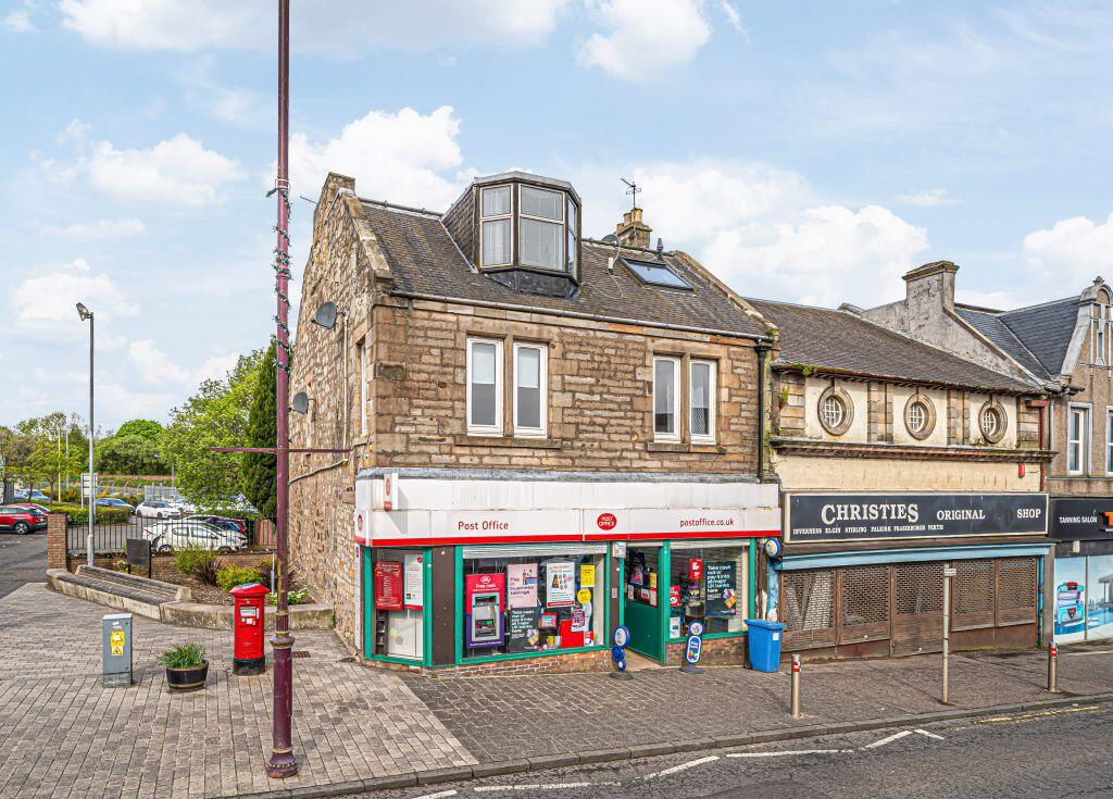 Main image of property: 310b, High Street, Cowdenbeath, KY4 9NT