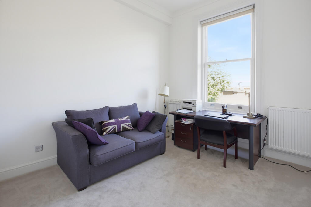 Apartment in London, Lot's Village, Earl's Court - More