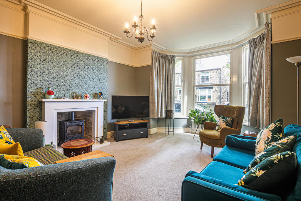 House in Sheffield, South Yorkshire - More