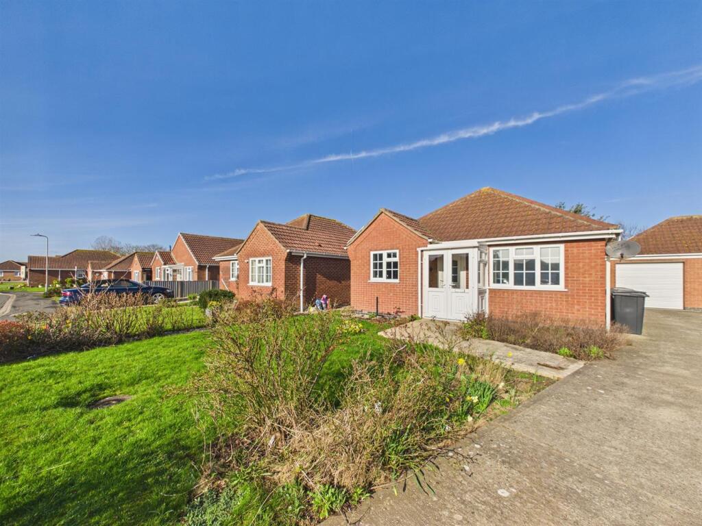 Main image of property: Sanders Close, Sandilands