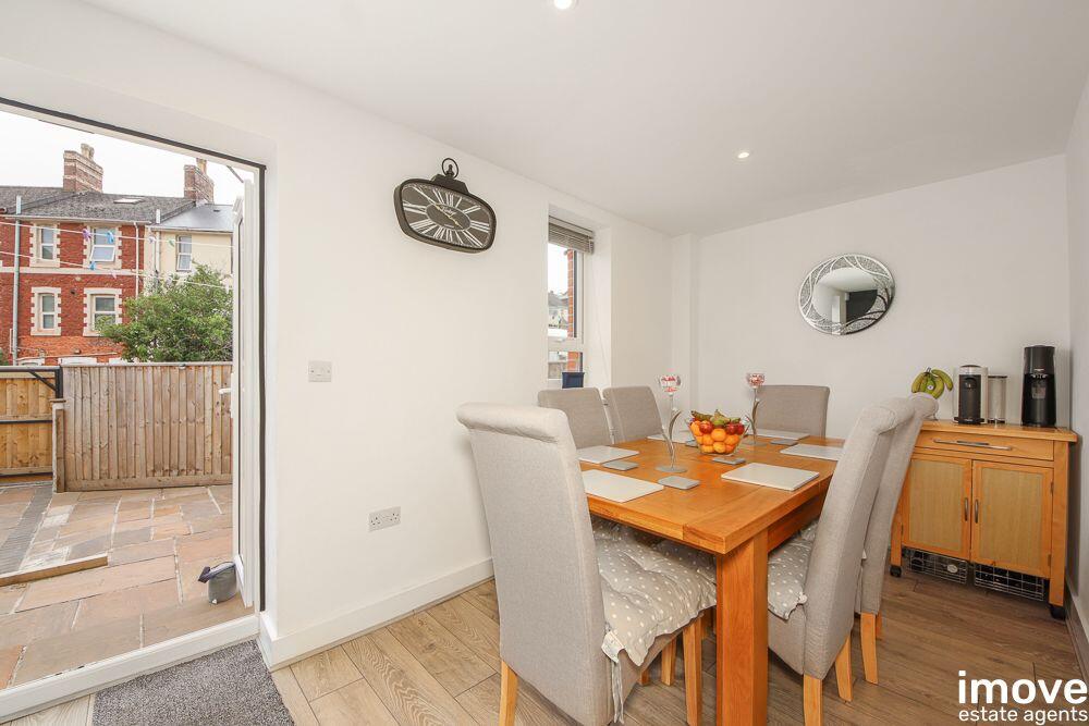 Mallock Road, Torquay, TQ2 - Mehr