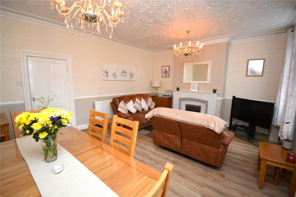 Apartment in Wirral, Liverpool City Region - More