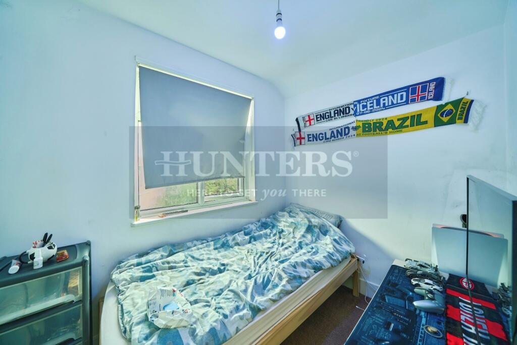 House in Harrow - View 5