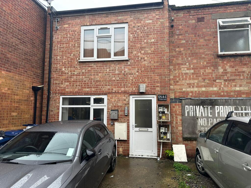 Main image of property: C London Road, Headington, Oxford