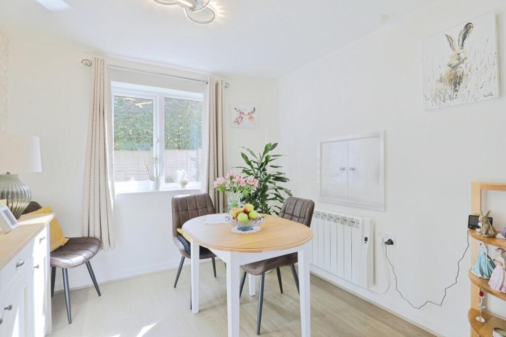 Kingsdale Court, Broadway, Worcestershire, WR12 - More