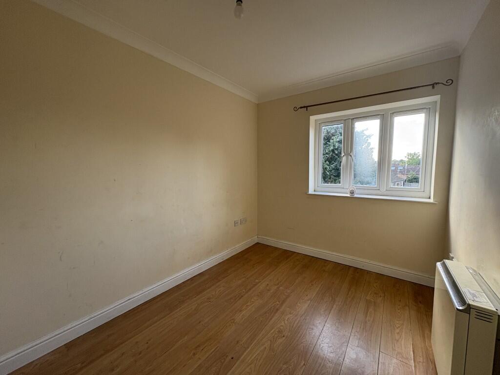 Apartment in Peterborough - More