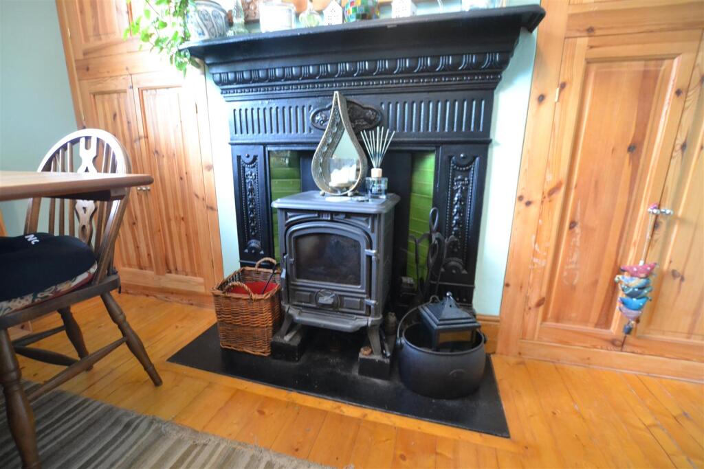 House in Leominster, Broadward - View 3