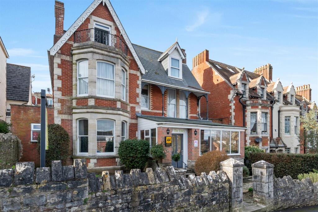 48. Park Road, Swanage photo 4