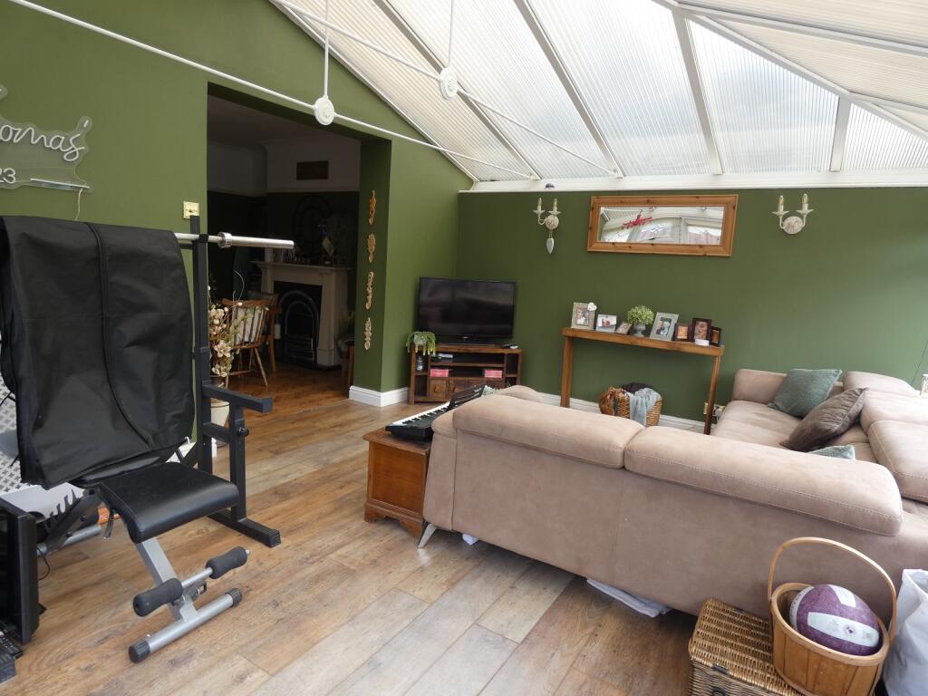 Gardners Lane, Neath, West Glamorgan. SA11 2AA photo 4