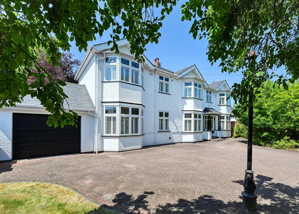 Main image of property: Stourbridge Road, Wombourne, Wolverhampton