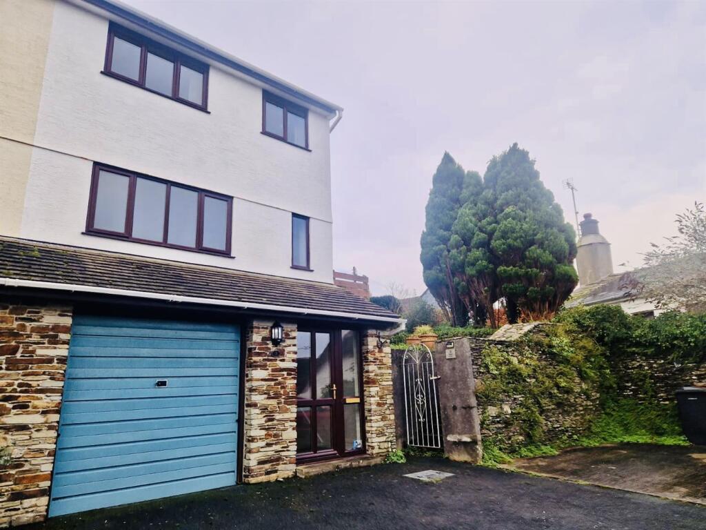 Main image of property: Towns Lane, Loddiswell