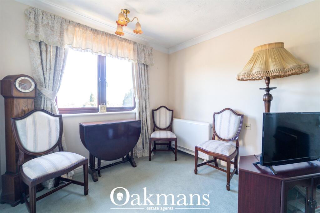 Apartment in Birmingham, West Midlands - More