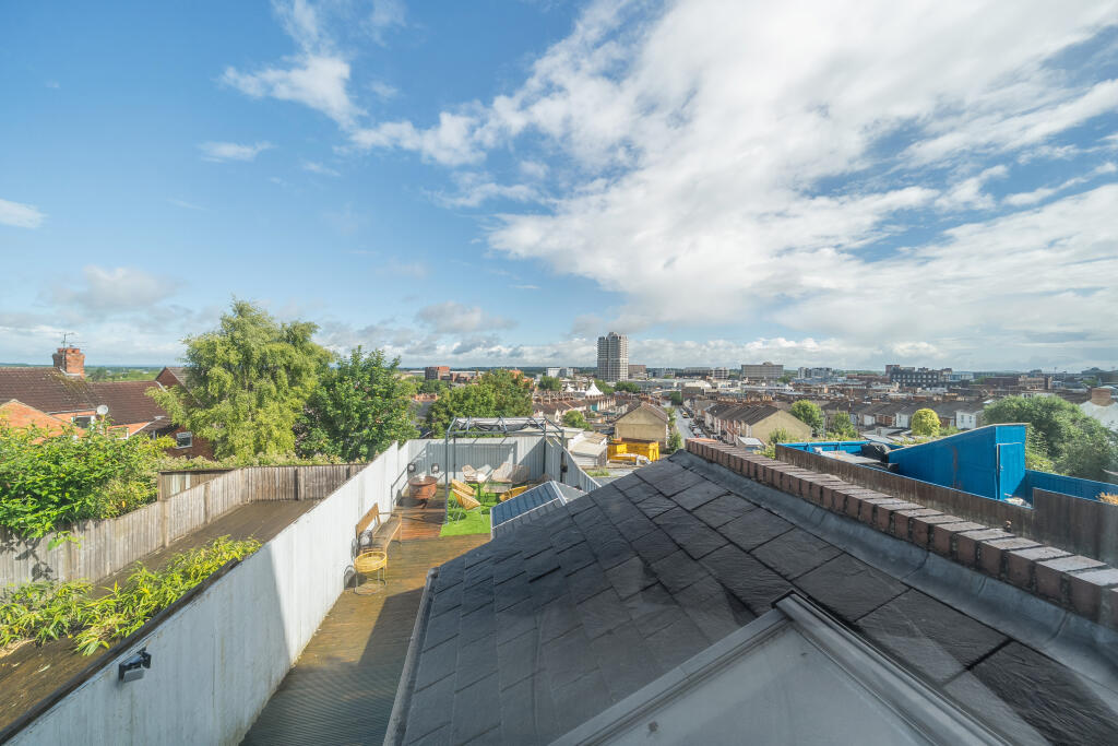 Dixon Street, Swindon, SN1 3PL photo 4